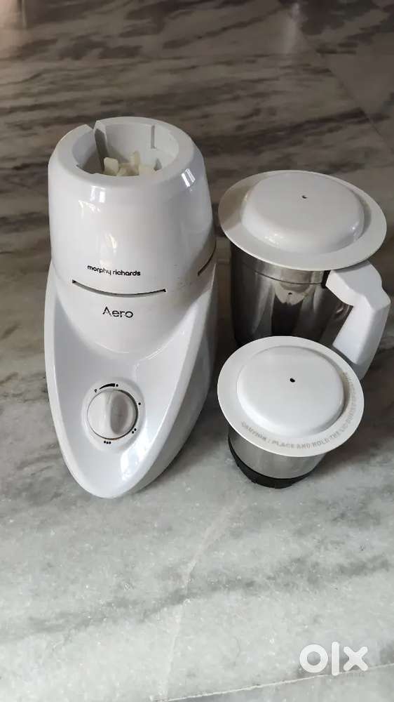 Excellent condition mixer grinder for sale.