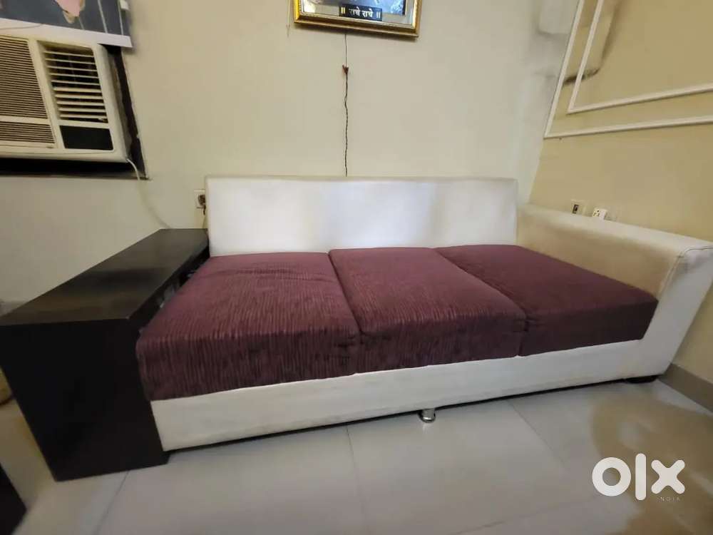 3 seater modern sofa
