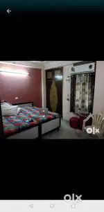 Ac Boys PG with food available in prime location. No Brokerage