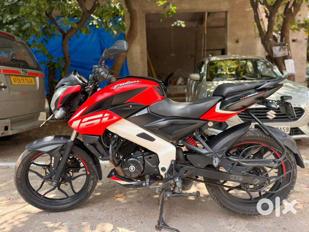 Bajaj pulsar ns 160