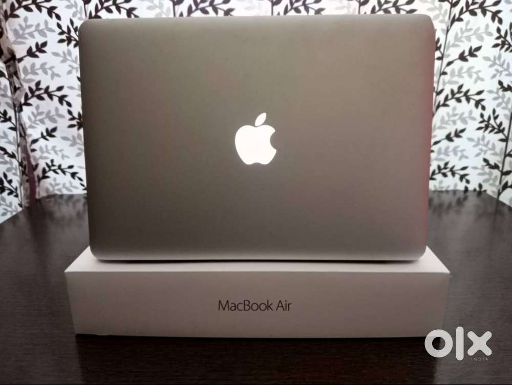 MacBook Air i5