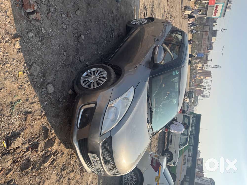 Maruti Suzuki Swift 2017 Petrol cng 75000 Km Driven