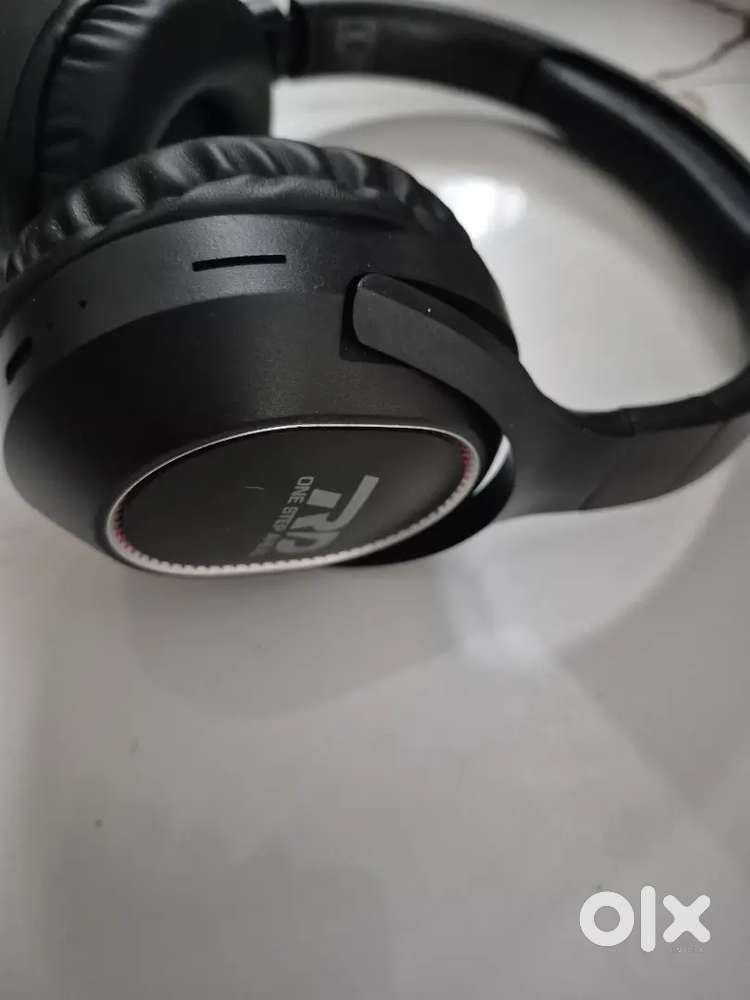 RD CL-790 Thrive Bluetooth Headphones