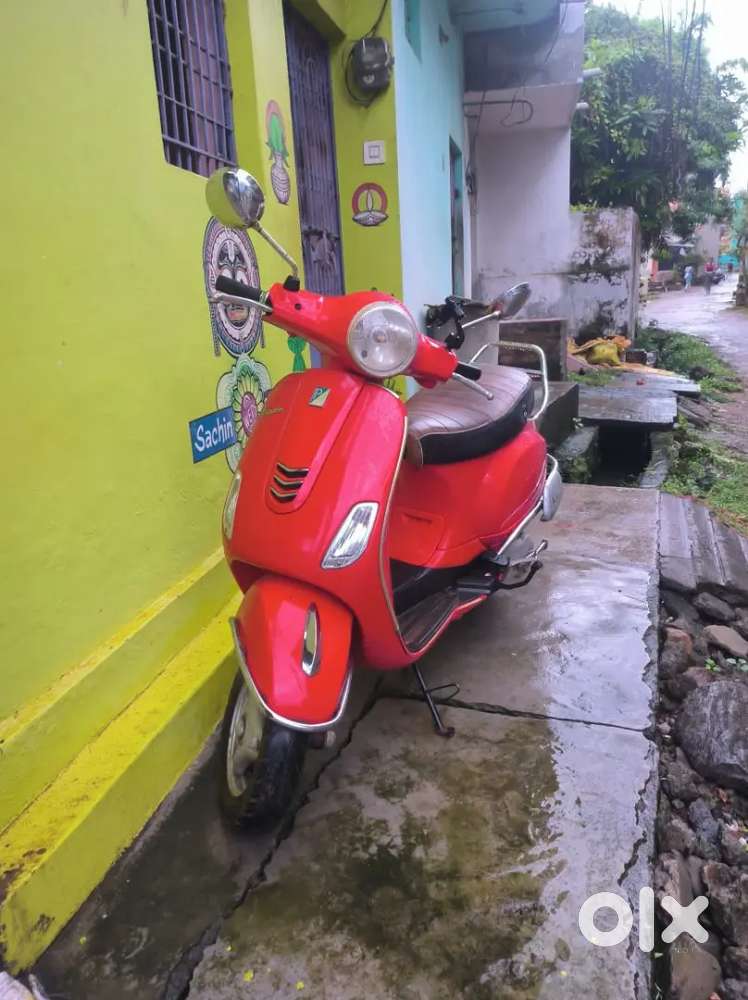 I want to sell my vespa scooty.