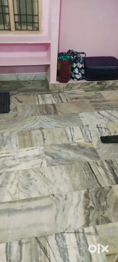Sharing room for working ladies..gud friendly roommate