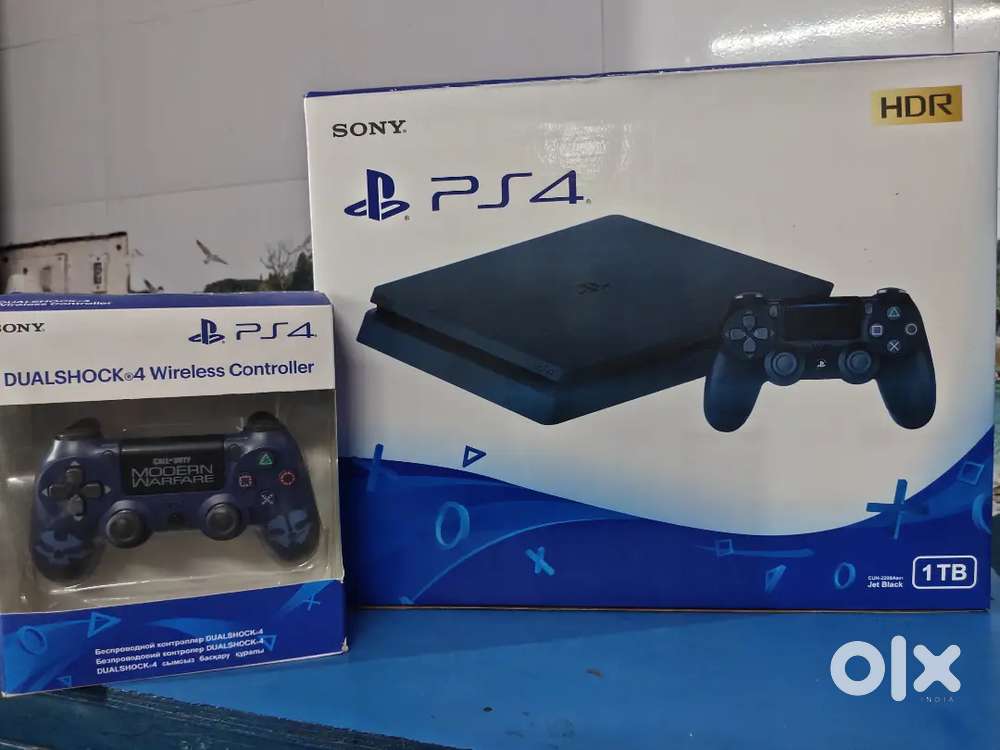 Ps4 Silm 1tb PlayStation 4 version 12.02 with 20 Games