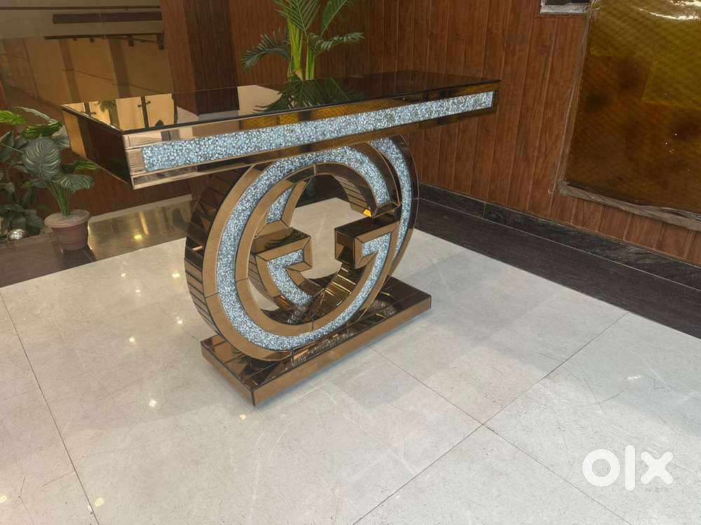 mirror console