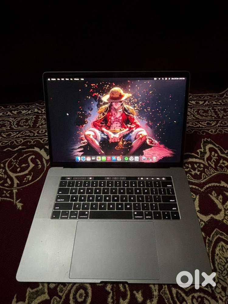MacBook Pro 2017 – 15-inch  16GB RAM  1TB SSD  Great Condition