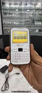 Samsung Chat 322