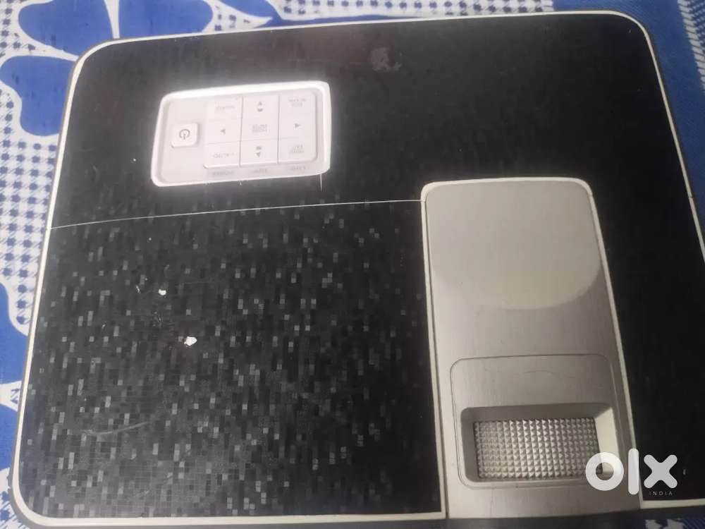 Interactive projector with remote and cables