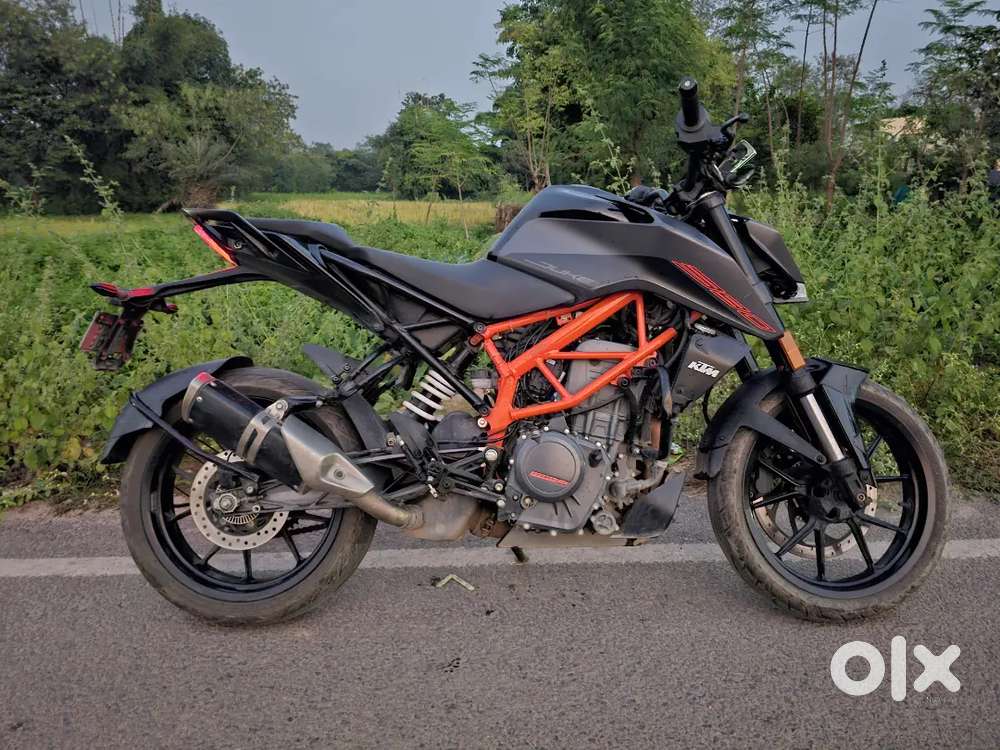 Duke 390 Second Owner