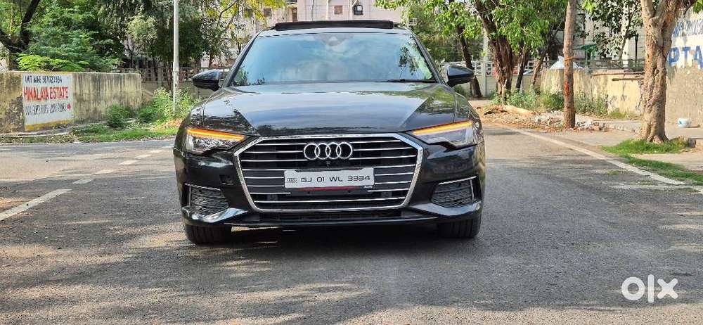 Audi A6 2.0 45 TFSI Technology, 2023, Petrol