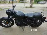 Very good condition mein  hai