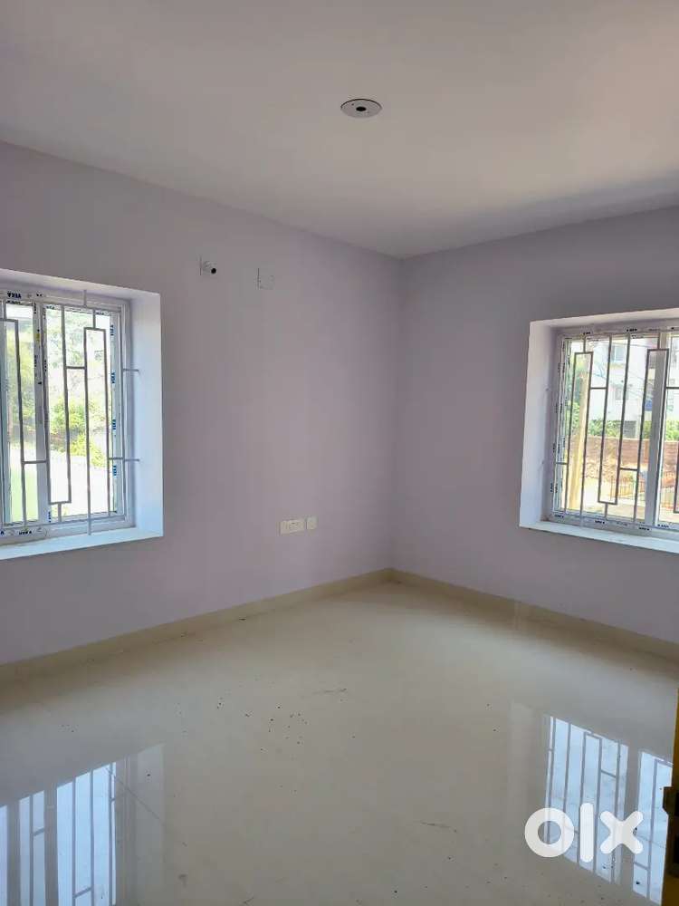 2bhk Apartment for family or working bachelor