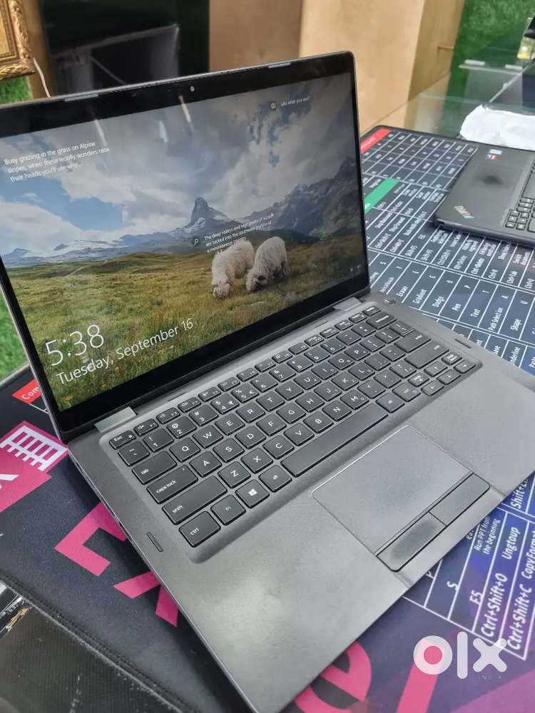 Dell Latitude 5300 x360  Rotate   i5 8th Gen  8GB Ram 256GB SSD