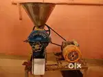 Wet grinding machine