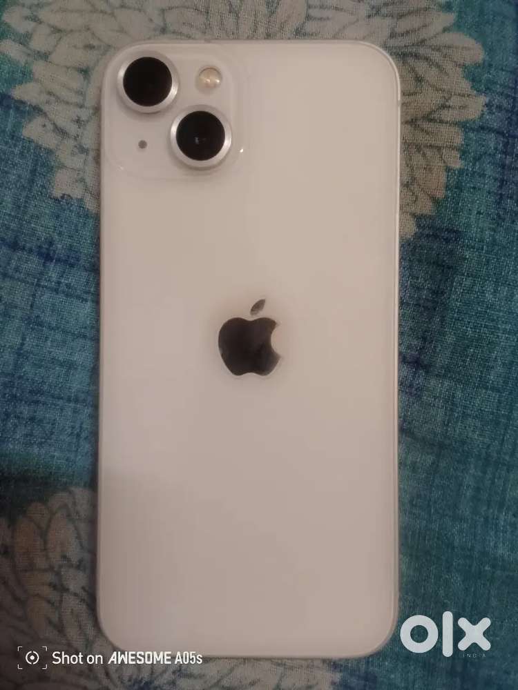 iPhone 13 mini size