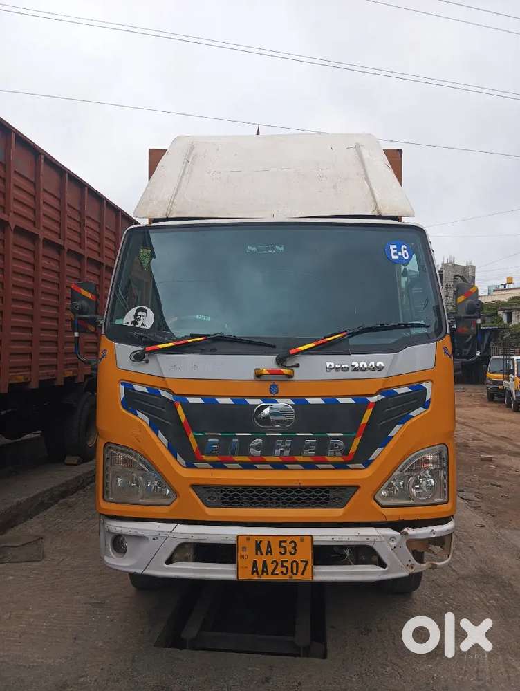 Single owner, fc and insurance fresh,
