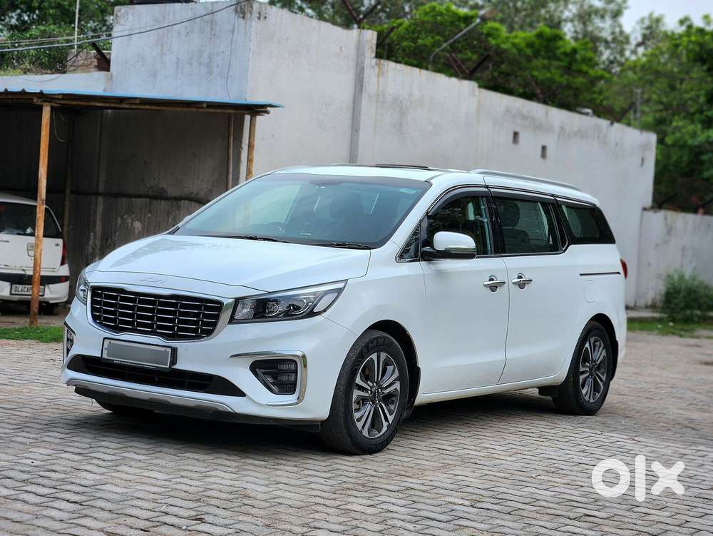 Kia Carnival Limousine Plus 7 STR, 2022, Diesel