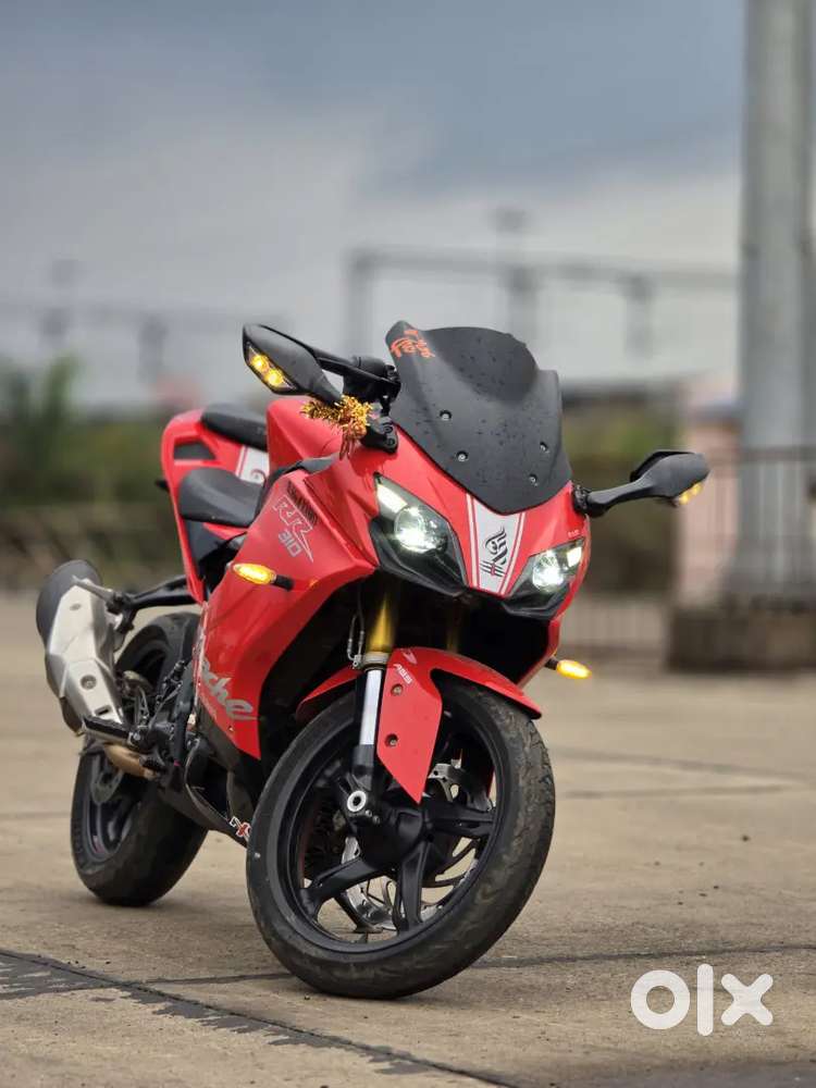 first owner,mint condition ,genuine servicerecord All documents