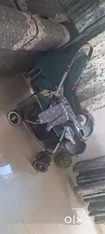 Babyhug stroller pram cum rocker