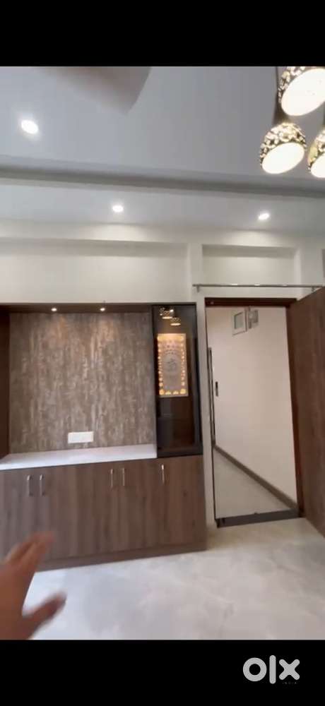 3 bhk semifurnished flat