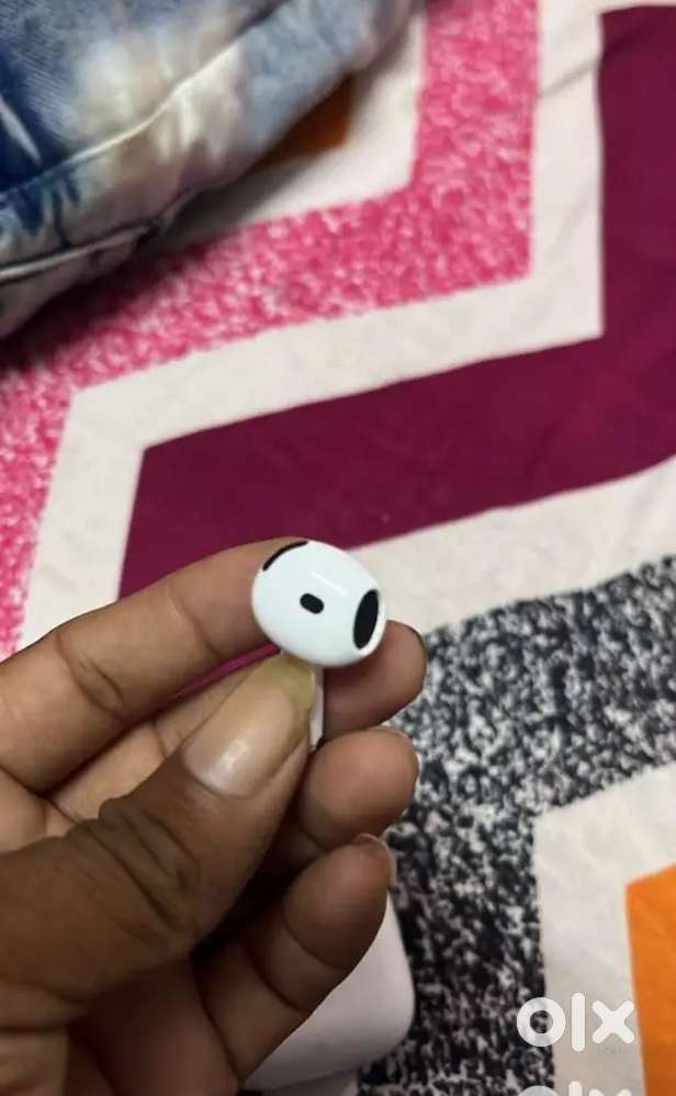 Apple airpods gen 4