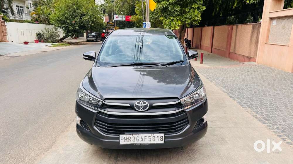 Toyota Innova Crysta 2.4 G MT 7 STR, 2019, Diesel