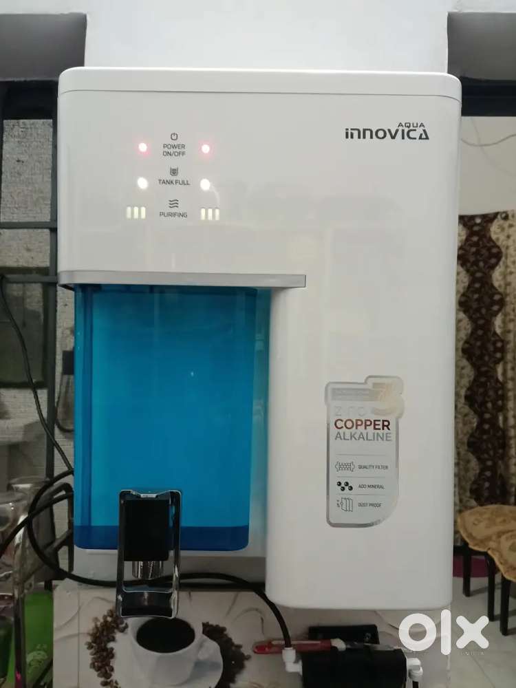 Alkaline water purifi