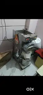 Aata chaki very good condition 3 HP.