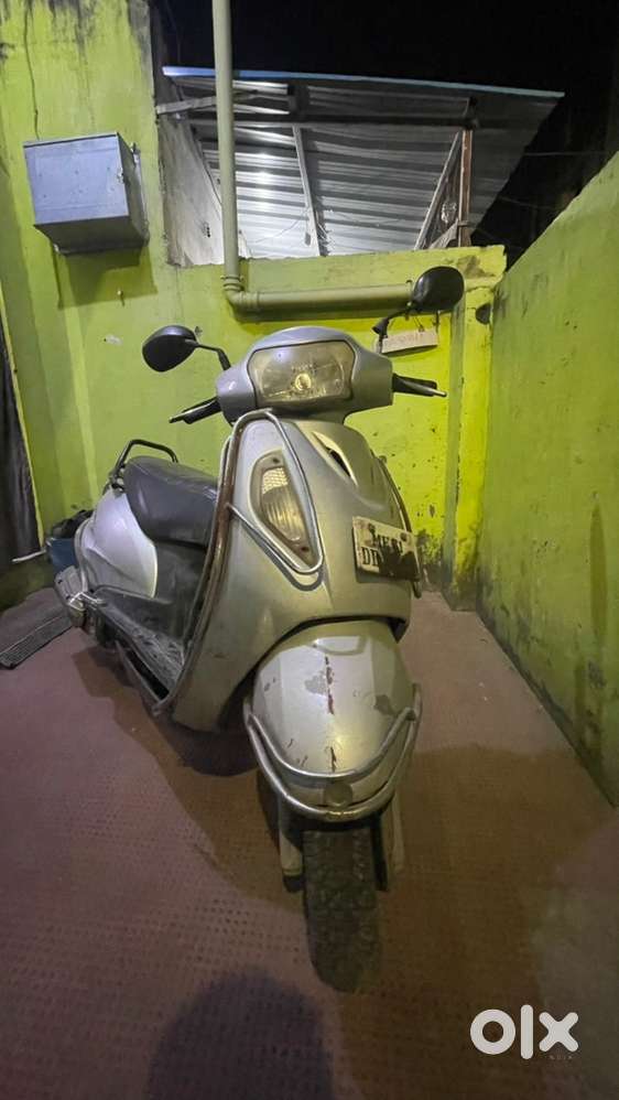 Access 125 2010 modle