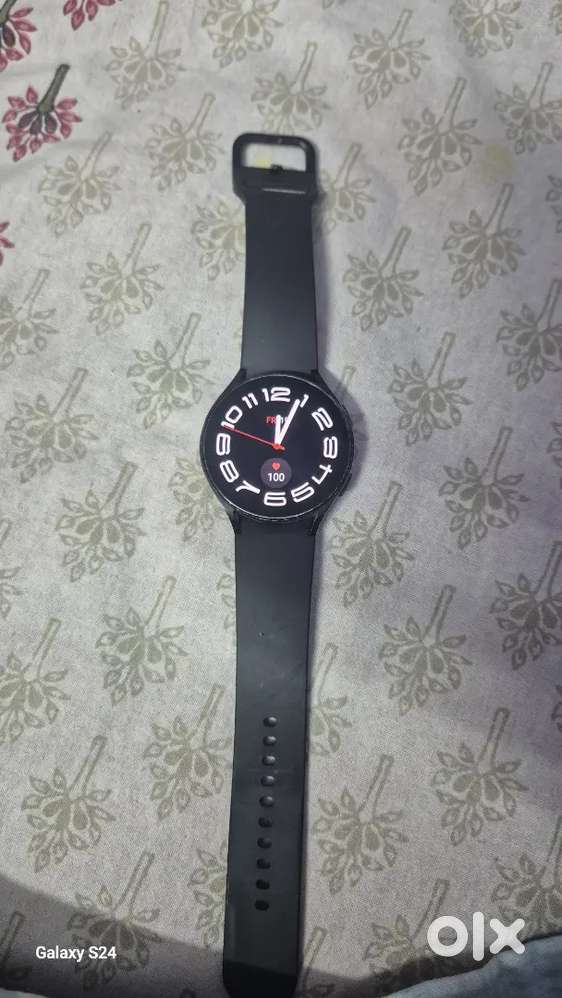 SAMSUNG GALAXY WATCH 4