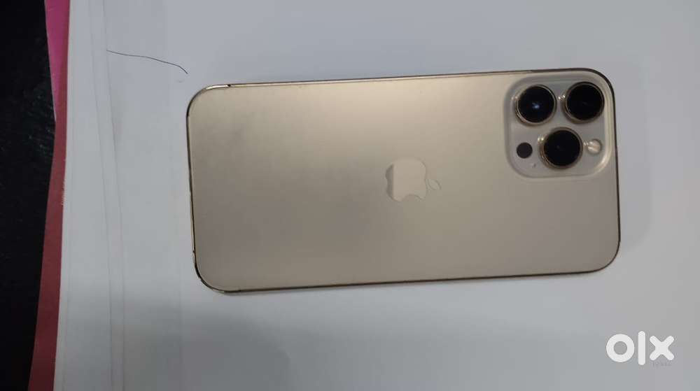 Iphone 13 pro max 256 GB 83 % Battery Health