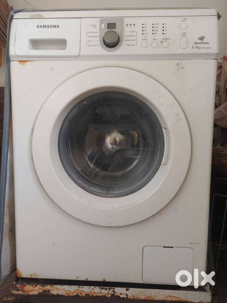 Front load washing machine