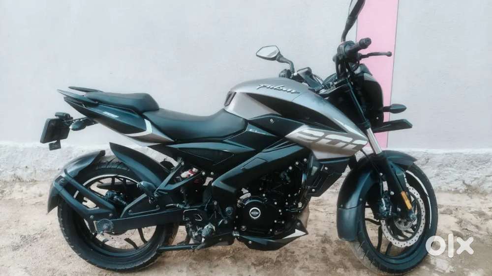 Bajaj pulsar ns200 good condition