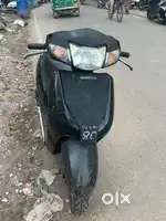 Black Activa