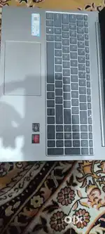 Good condition new laptop 4 manth usse