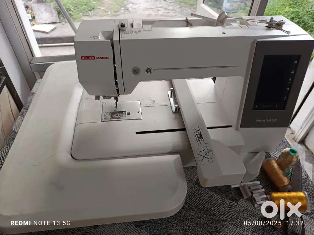 Usha 550e Computer Embroidery machine