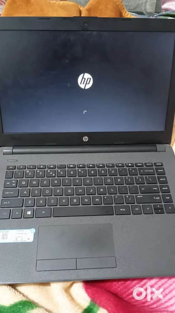 Laptop hp 245 g6