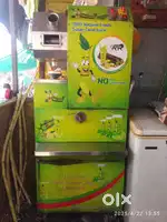 4-Roller Sugarcane Juice Machine - Excellent condition