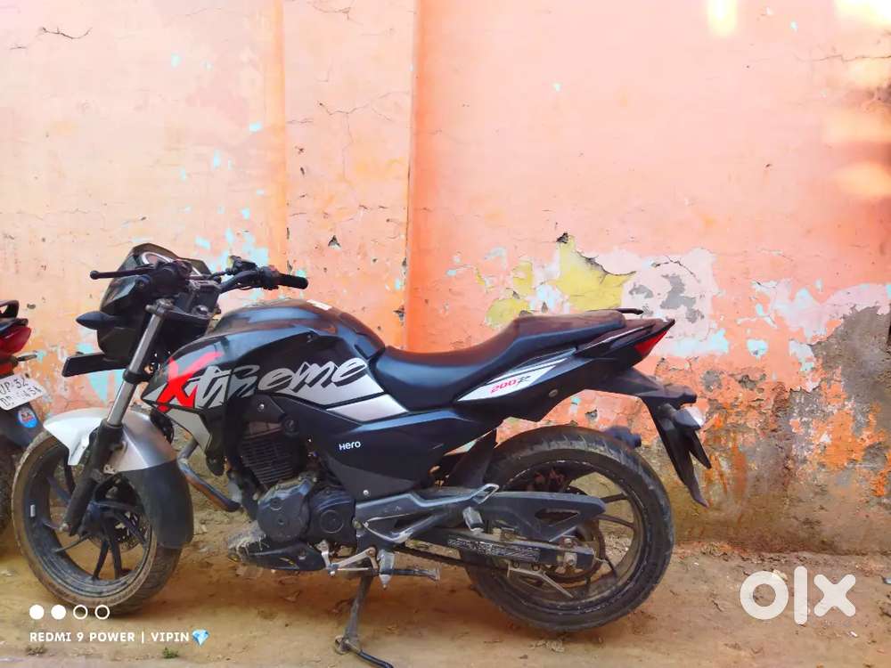 HERO XTREME 200R excellent condition