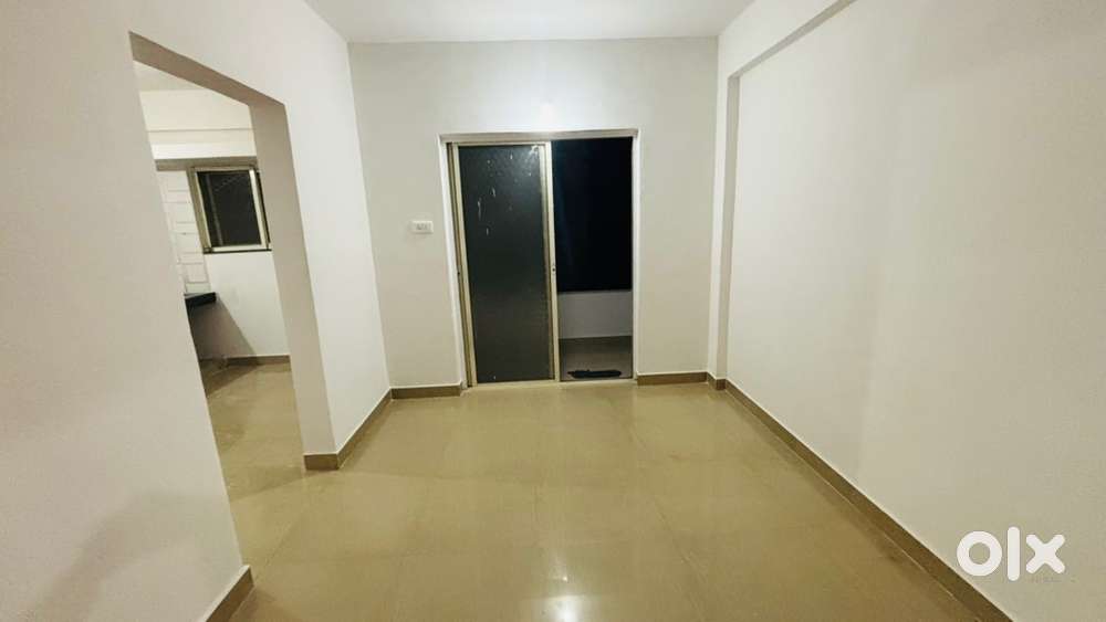 1RK available on Rent