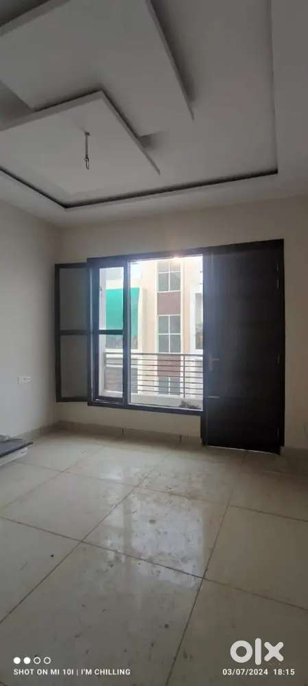 2 BHK flat for sale in sector 123