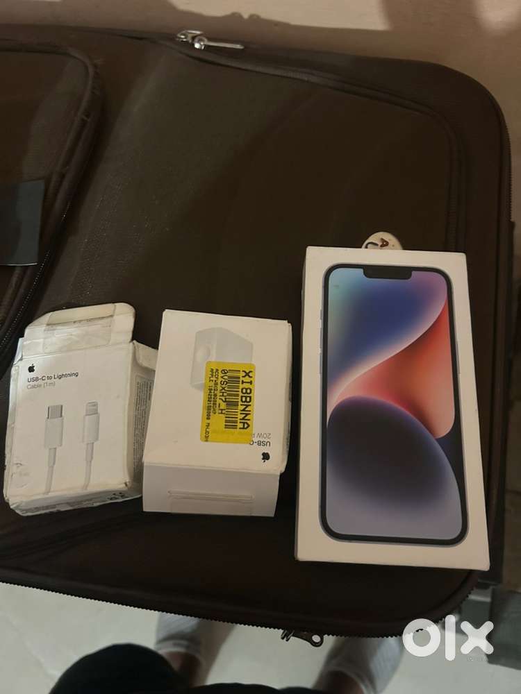 Iphone 14 sirrea blue 128 gb good condition