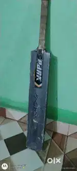 Virat kohili signature bat