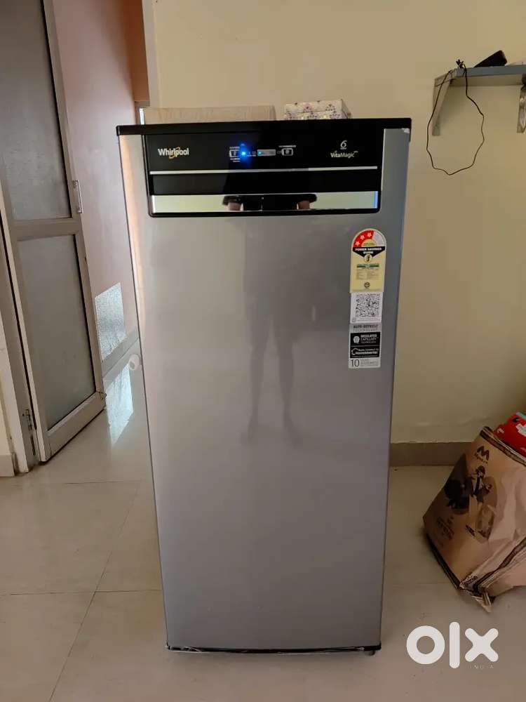 Whirlpool 192L refrigerator