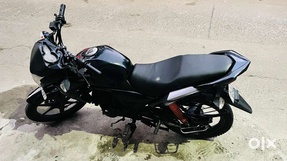 Very smoothly driven new shoker