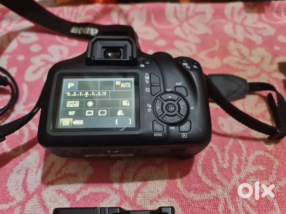 canon 3000d camera in great condition