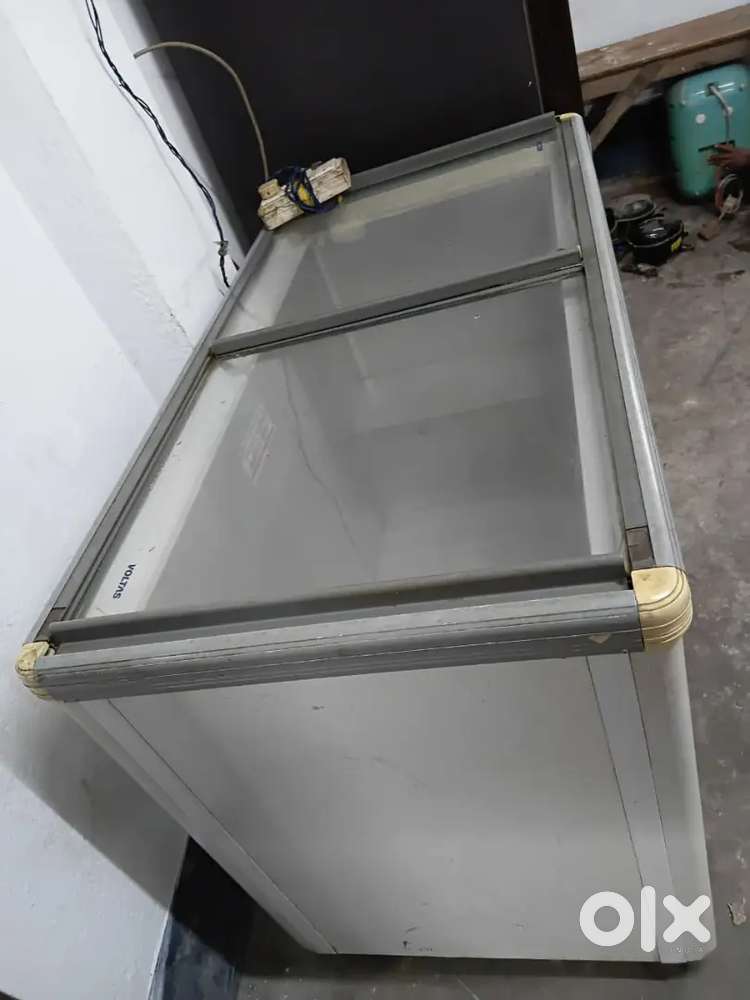 Deep freezer galass door