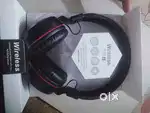 Wire less headphones